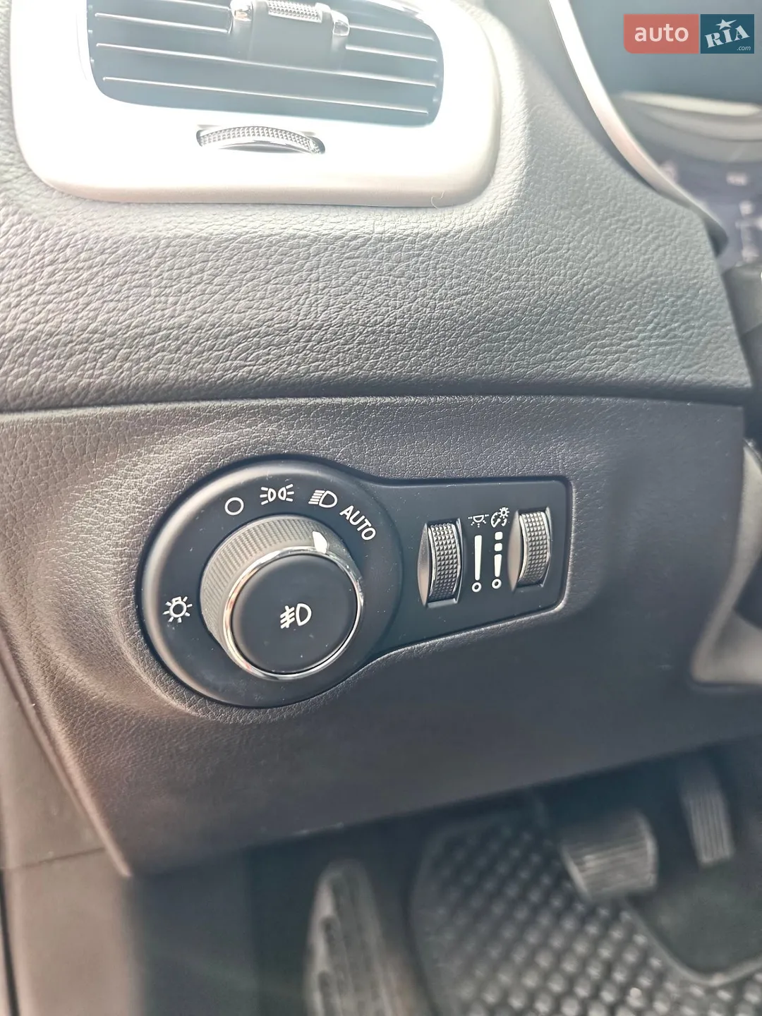 2018 Jeep Compass - мініатюра 27
