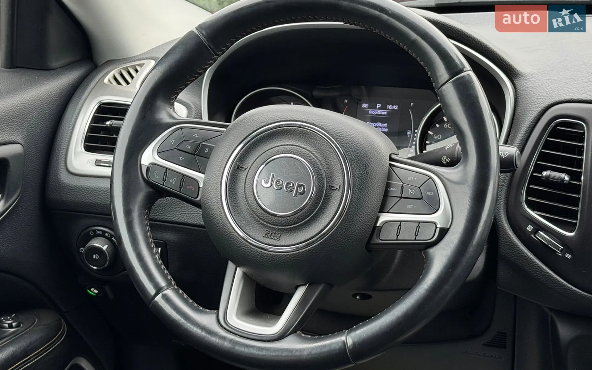 2017 Jeep Compass - мініатюра 11