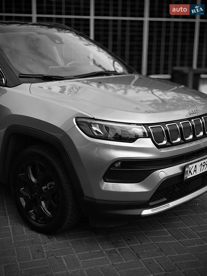 2021 Jeep Compass - мініатюра 24