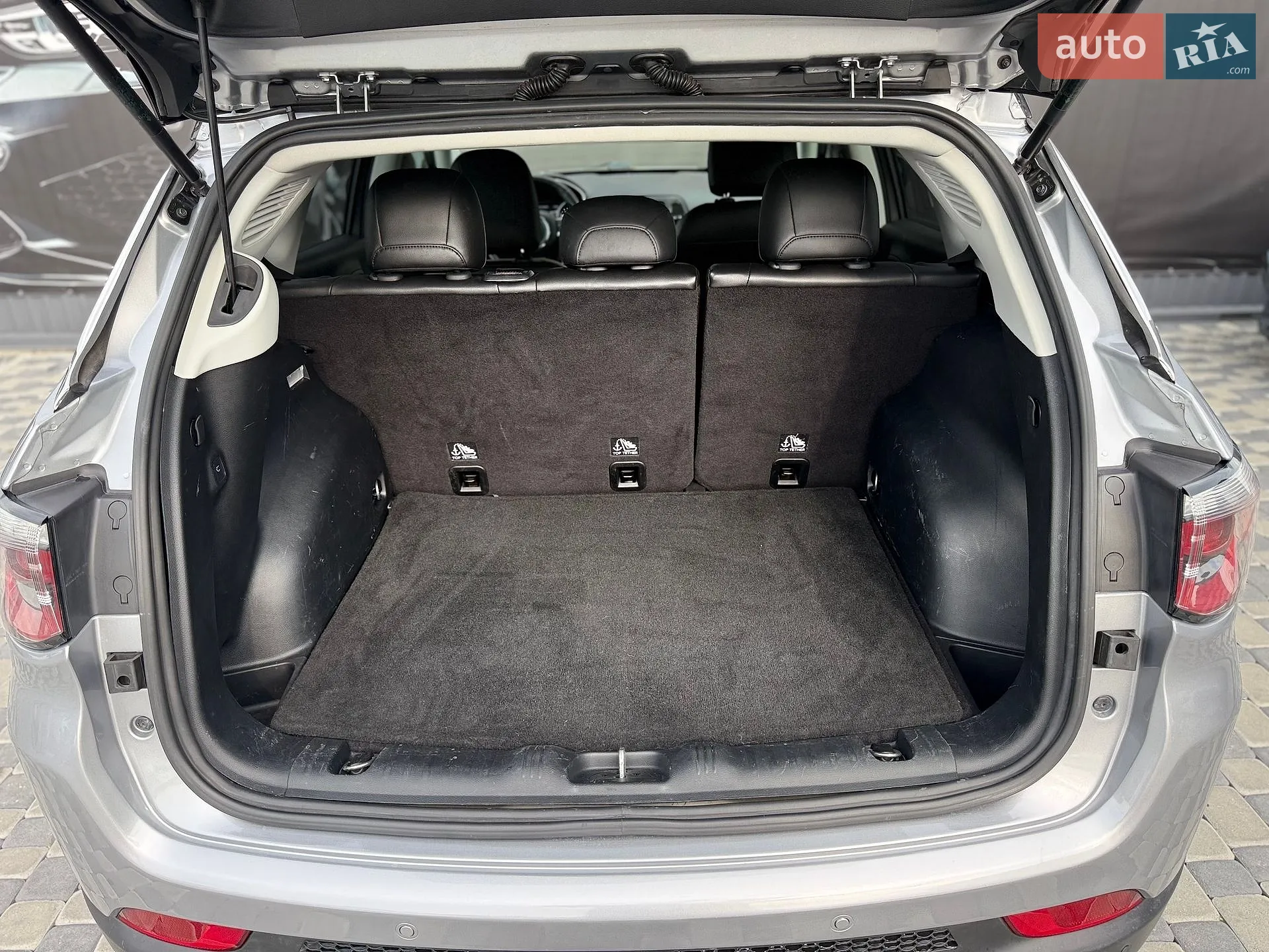 2018 Jeep Compass - мініатюра 19