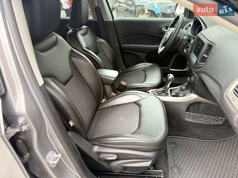 Внедорожник / Кроссовер Jeep Compass 2018 в Львове