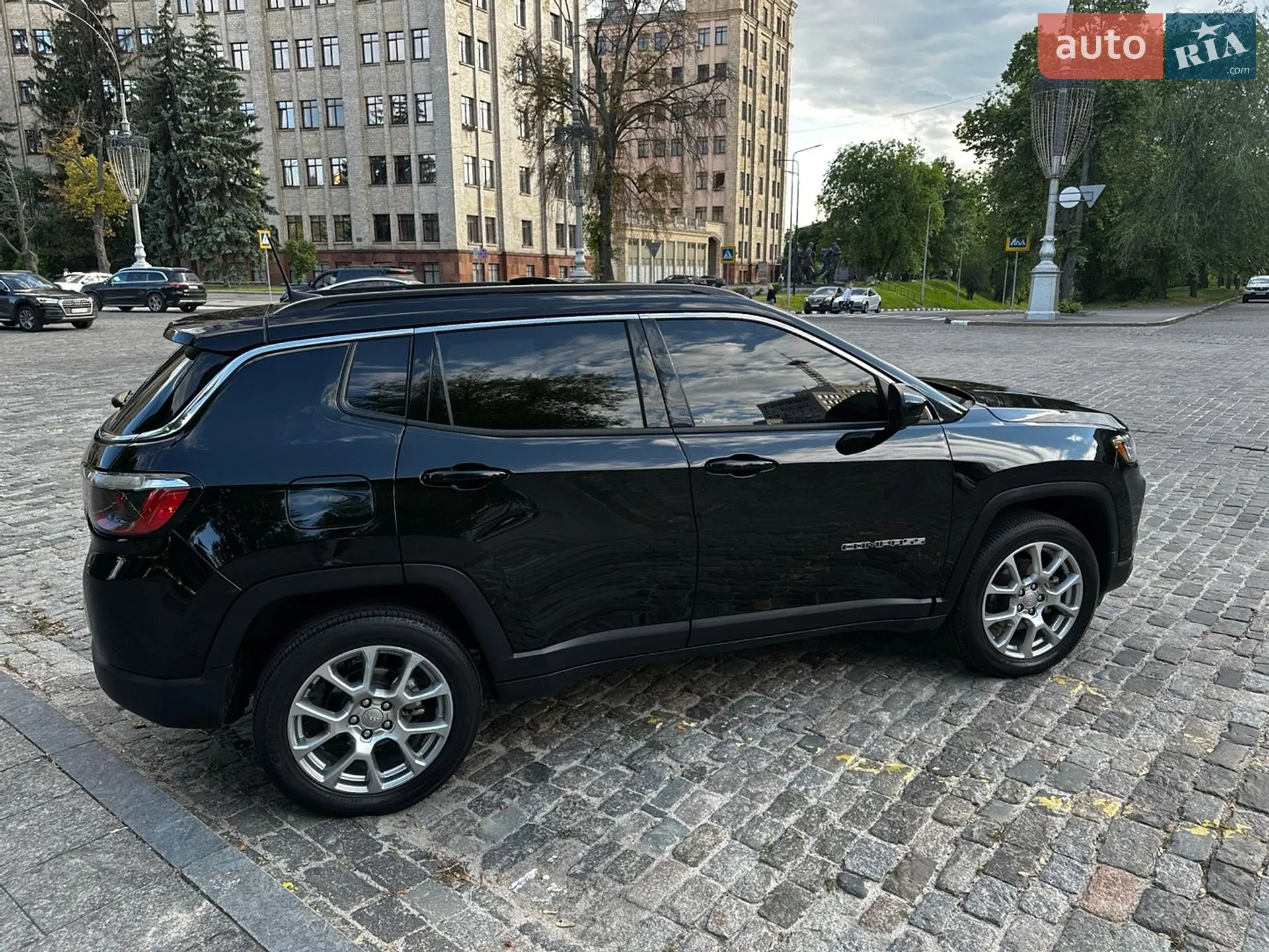 2022 Jeep Compass - мініатюра 5