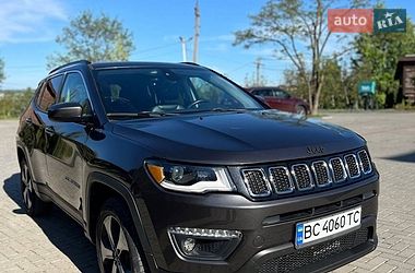 Внедорожник / Кроссовер Jeep Compass 2017 в Золочеве