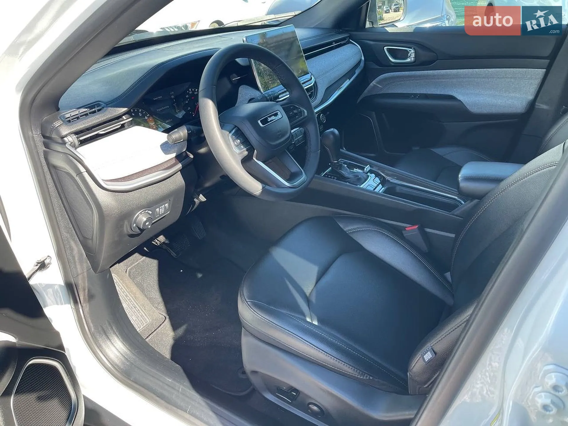 2023 Jeep Compass - мініатюра 11