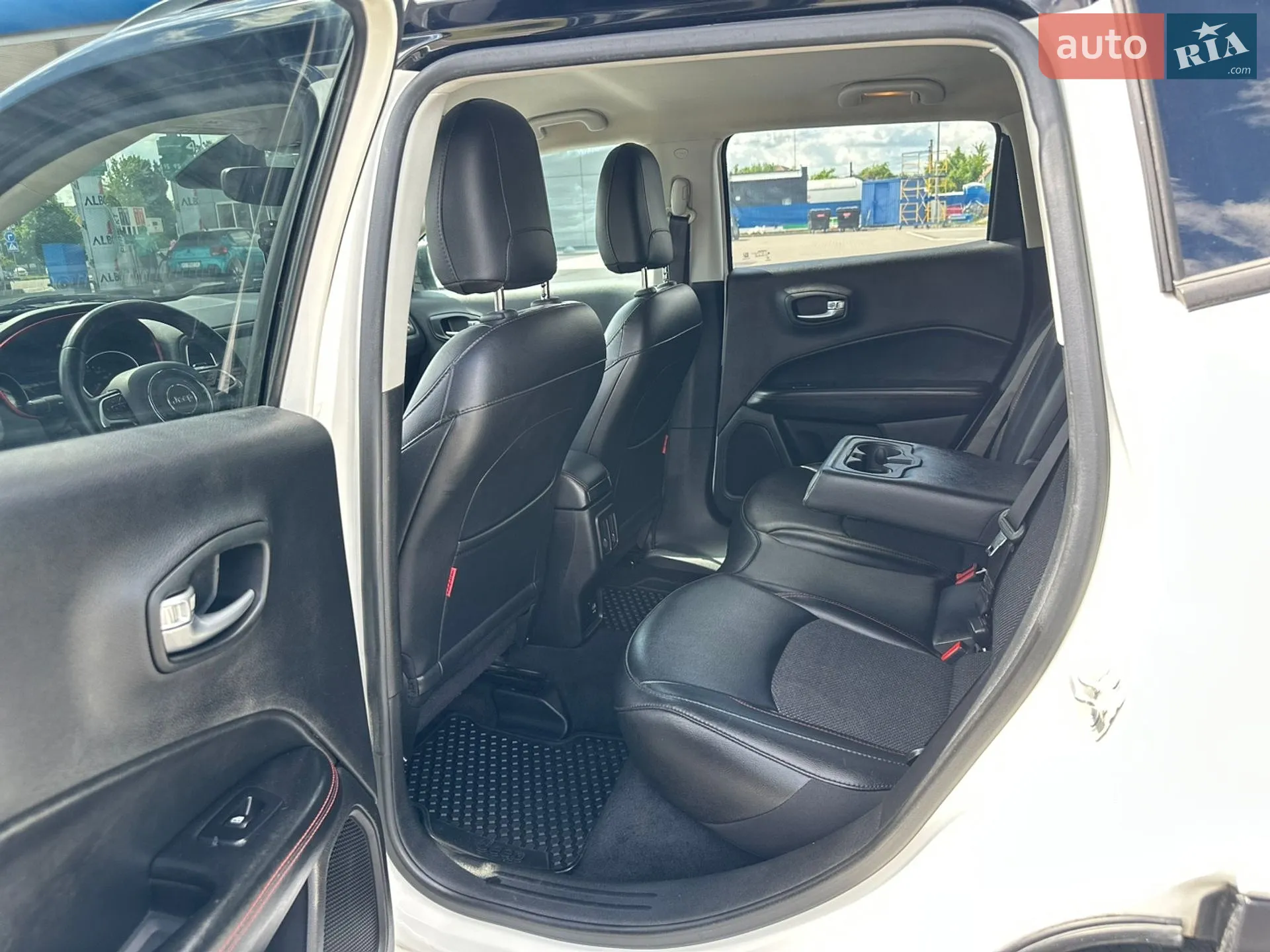 2019 Jeep Compass - мініатюра 25