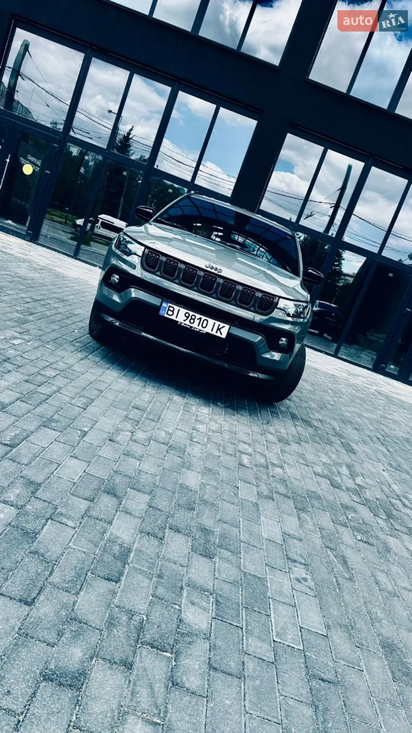 2023 Jeep Compass - фото 1