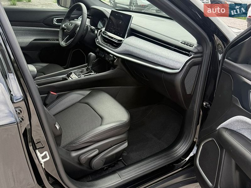 Внедорожник / Кроссовер Jeep Compass 2024 в Каменском