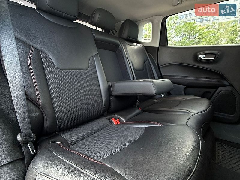 Внедорожник / Кроссовер Jeep Compass 2019 в Сумах