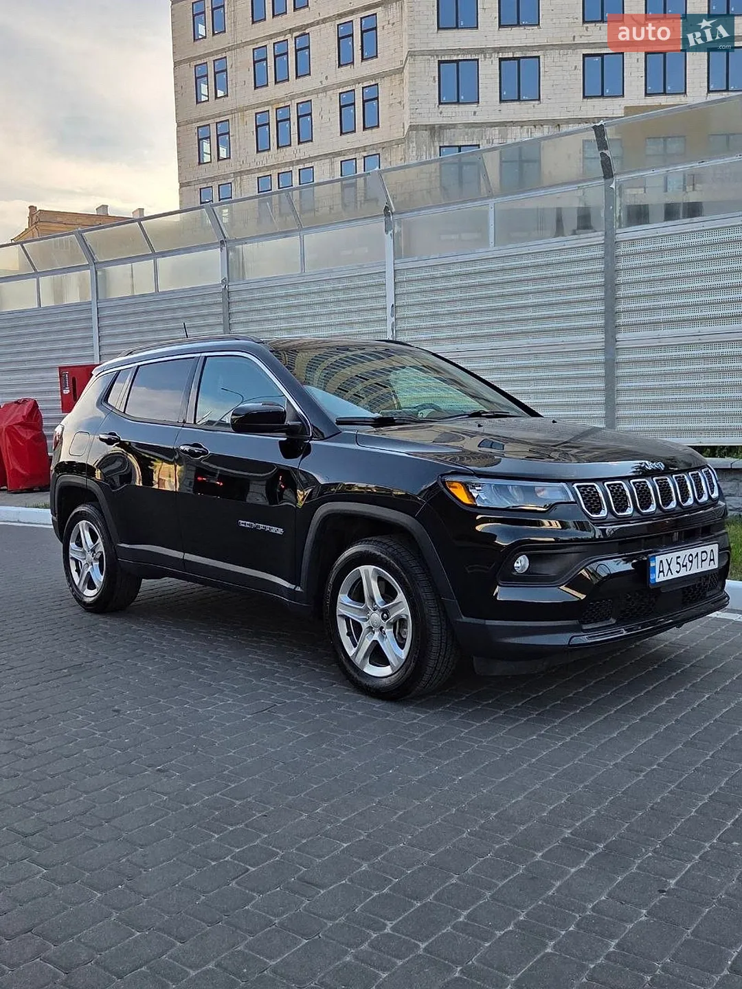 2023 Jeep Compass - мініатюра 6