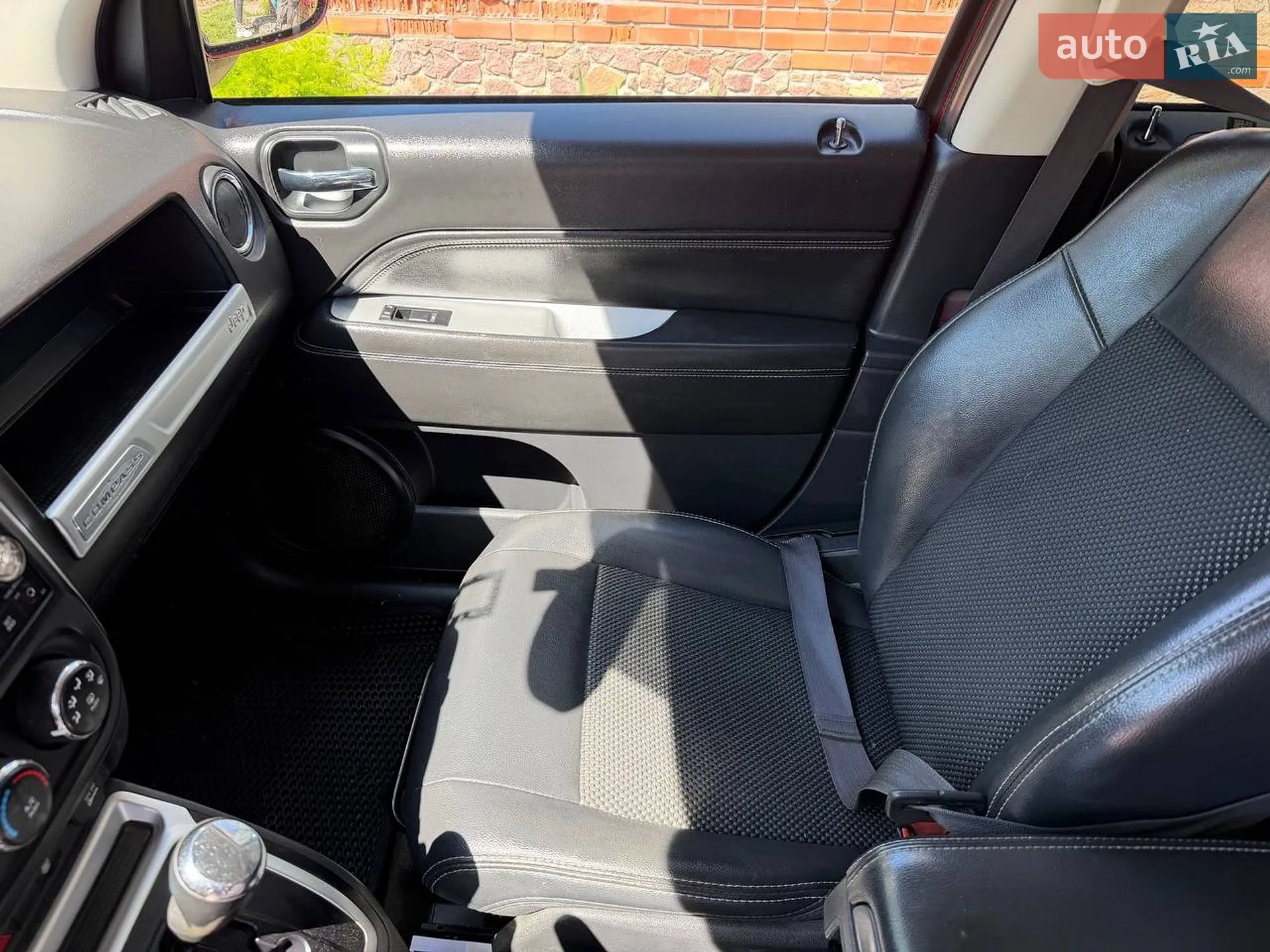 2015 Jeep Compass - мініатюра 20