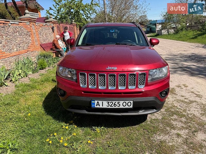 Внедорожник / Кроссовер Jeep Compass 2015 в Фастове