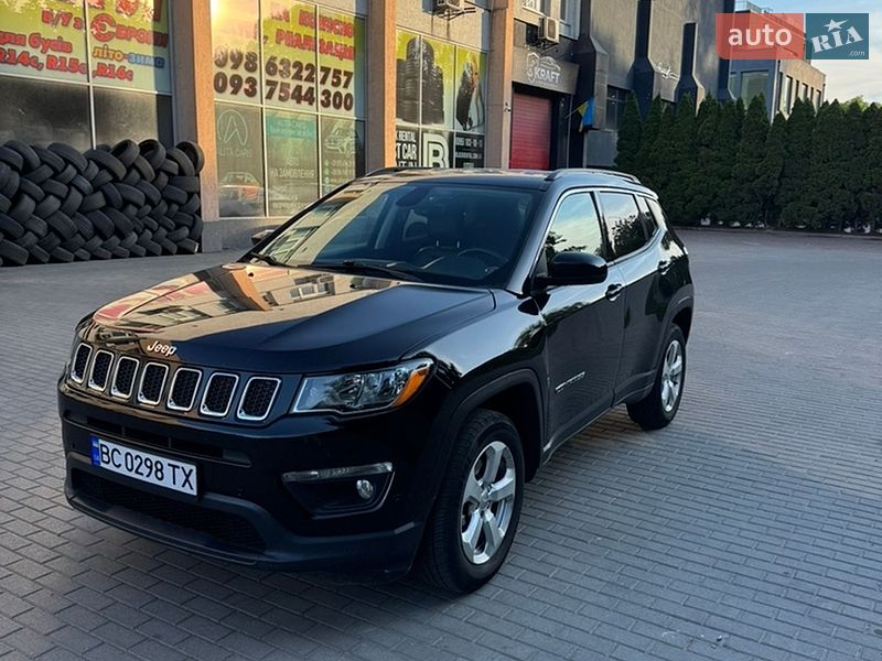 2017 Jeep NEW Compass, VIN 3C4NJDBB8HT679989:plate — photo 1 (autoria)