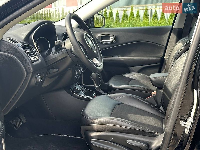Внедорожник / Кроссовер Jeep Compass 2018 в Луцке