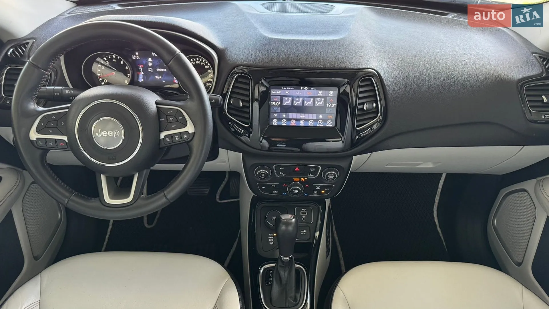 2016 Jeep Compass - мініатюра 8