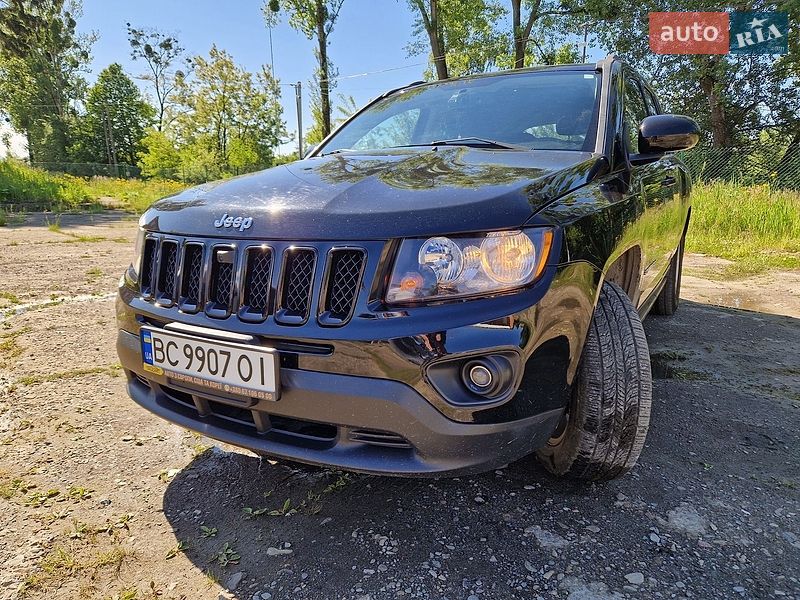 Позашляховик / Кросовер Jeep Compass 2014 в Львові