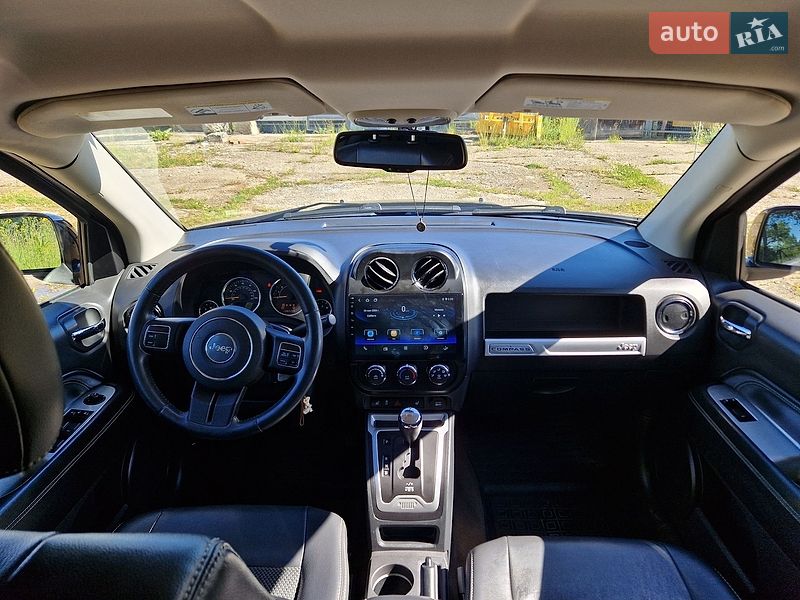 Позашляховик / Кросовер Jeep Compass 2014 в Львові