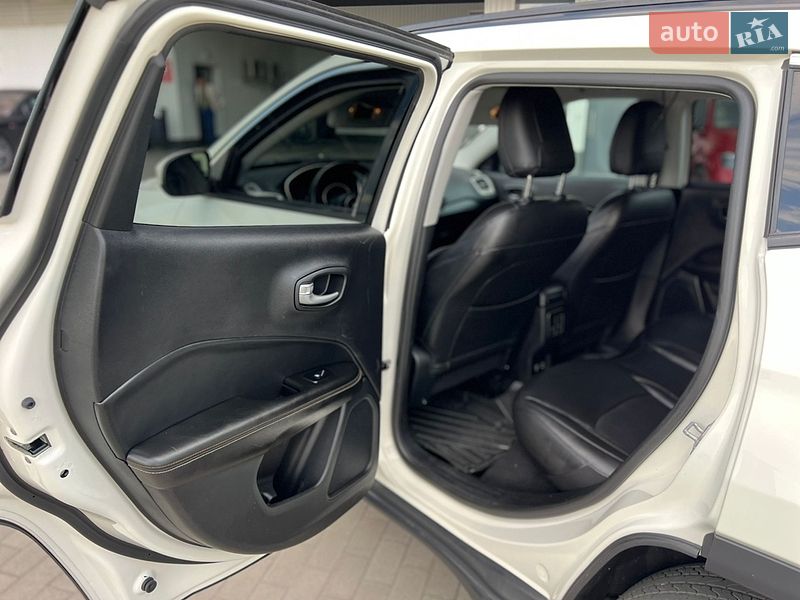 Позашляховик / Кросовер Jeep Compass 2018 в Рівному