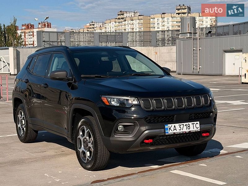 Внедорожник / Кроссовер Jeep Compass 2022 в Киеве