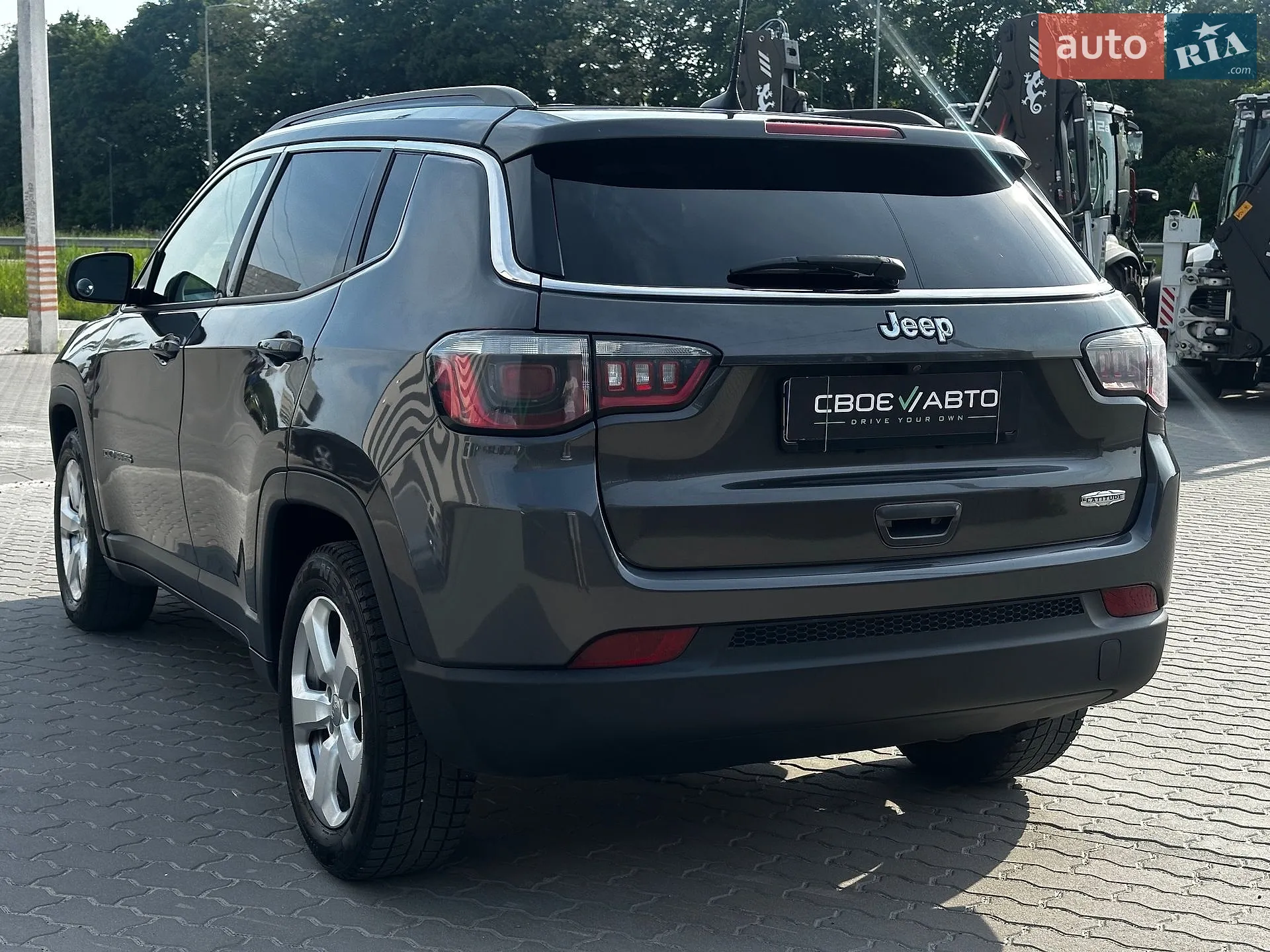 2017 Jeep Compass - мініатюра 9