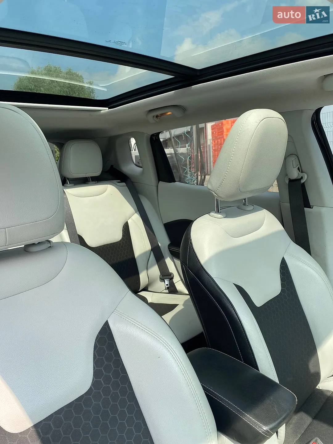 2018 Jeep Compass - мініатюра 12