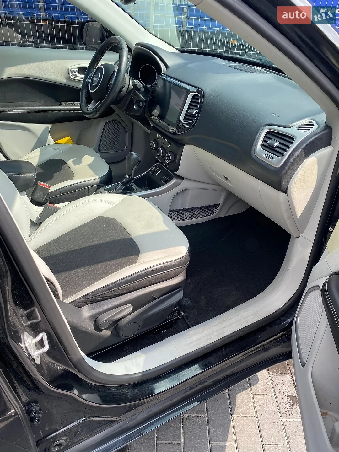 2018 Jeep Compass - мініатюра 13