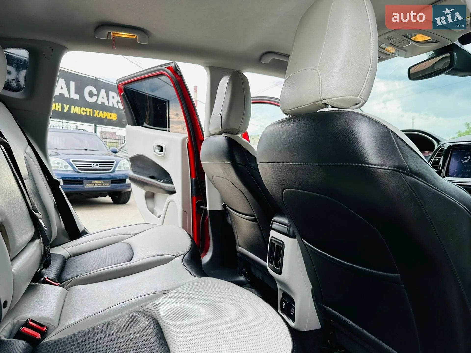 2021 Jeep Compass - мініатюра 19