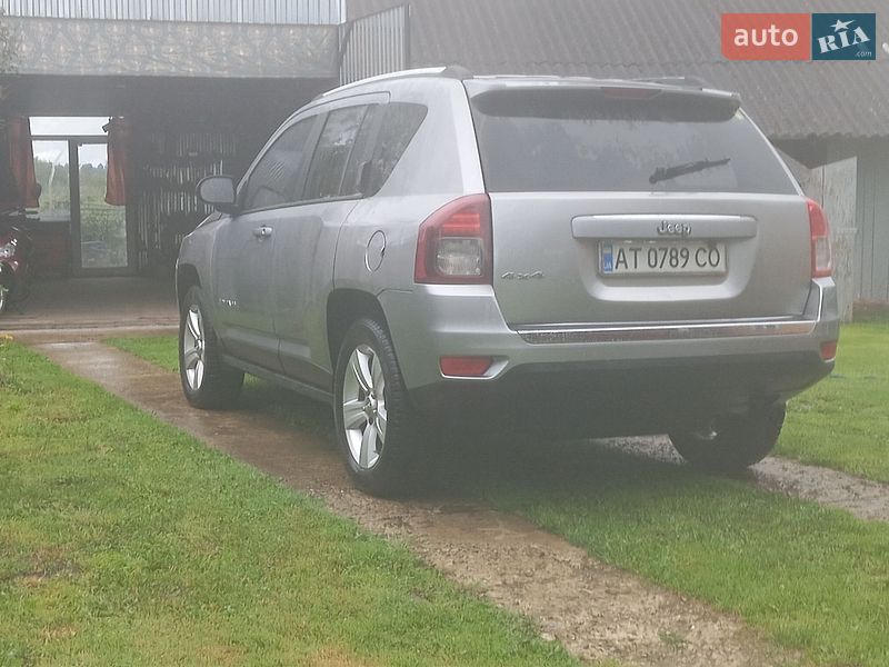 Внедорожник / Кроссовер Jeep Compass 2015 в Ивано-Франковске