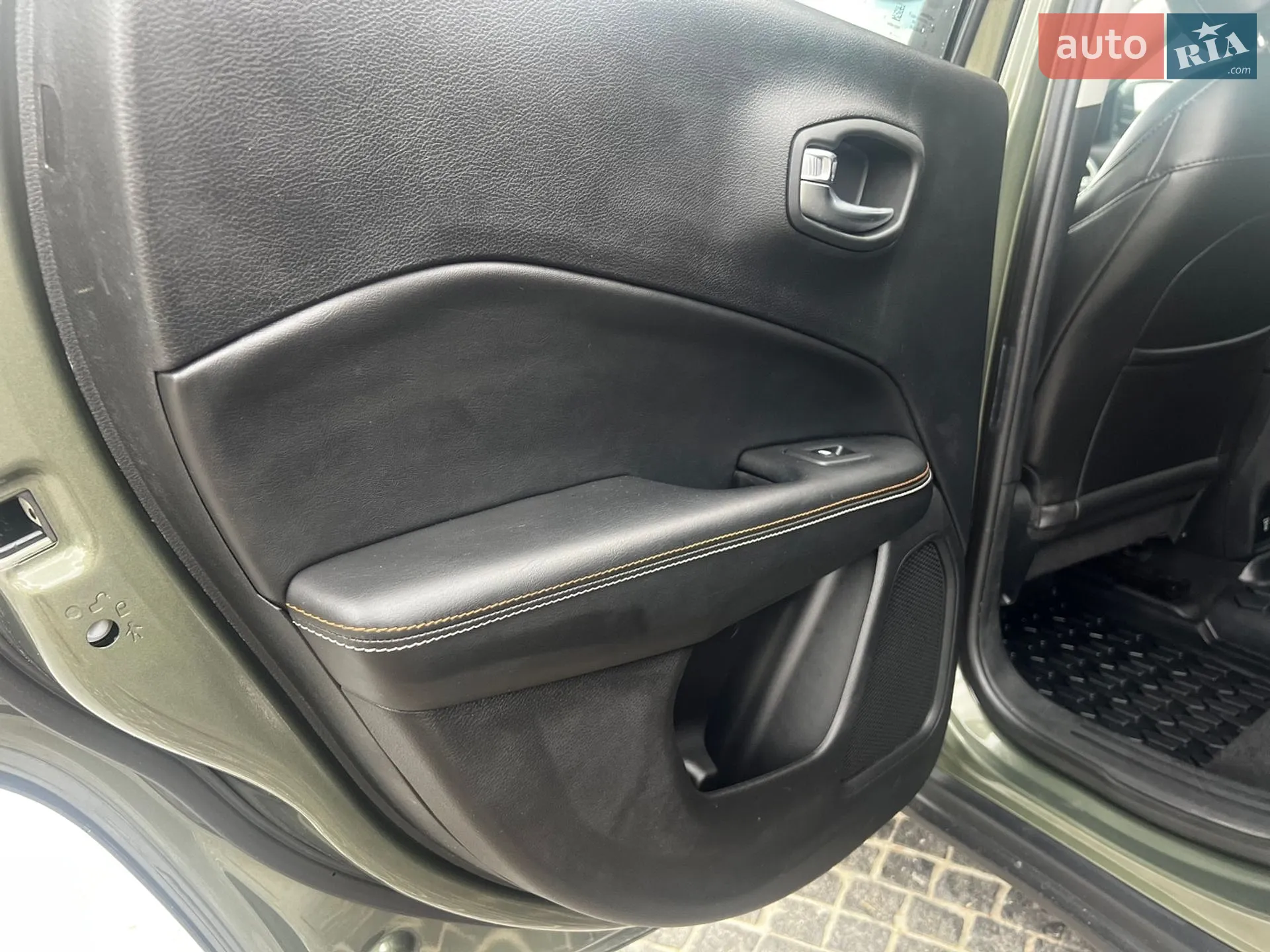 2019 Jeep Compass - мініатюра 29