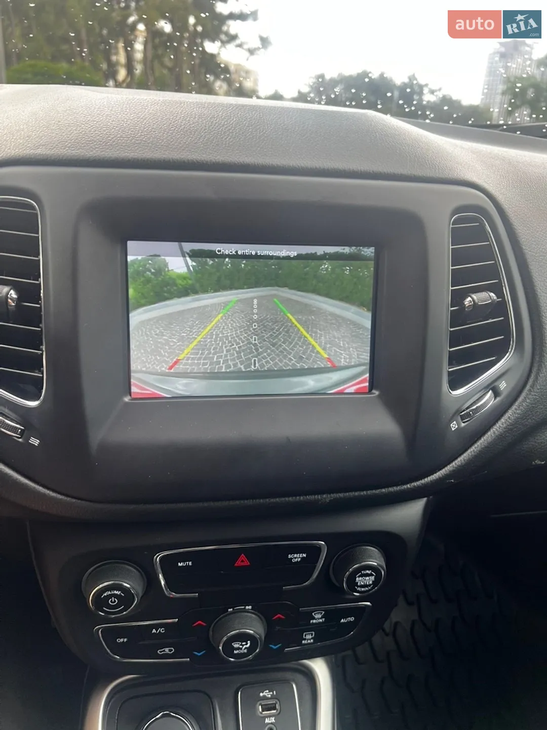 2019 Jeep Compass - мініатюра 39