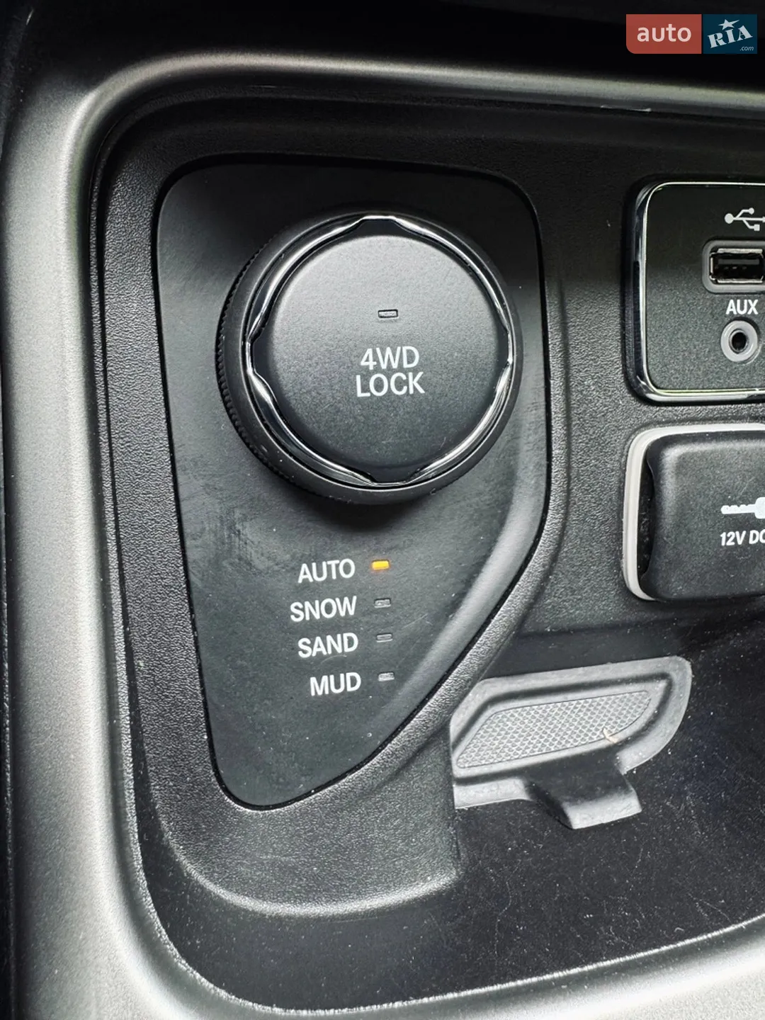 2017 Jeep Compass - мініатюра 30