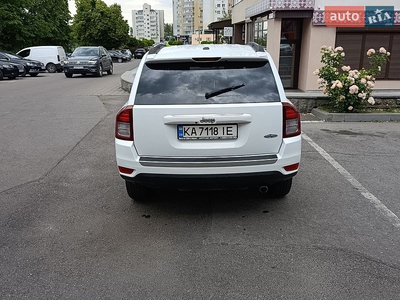 Позашляховик / Кросовер Jeep Compass 2015 в Черкасах