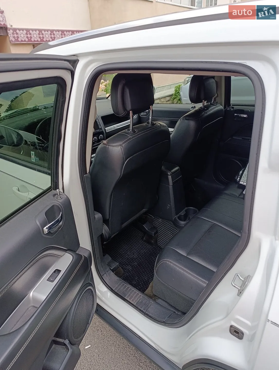 2015 Jeep Compass - мініатюра 11