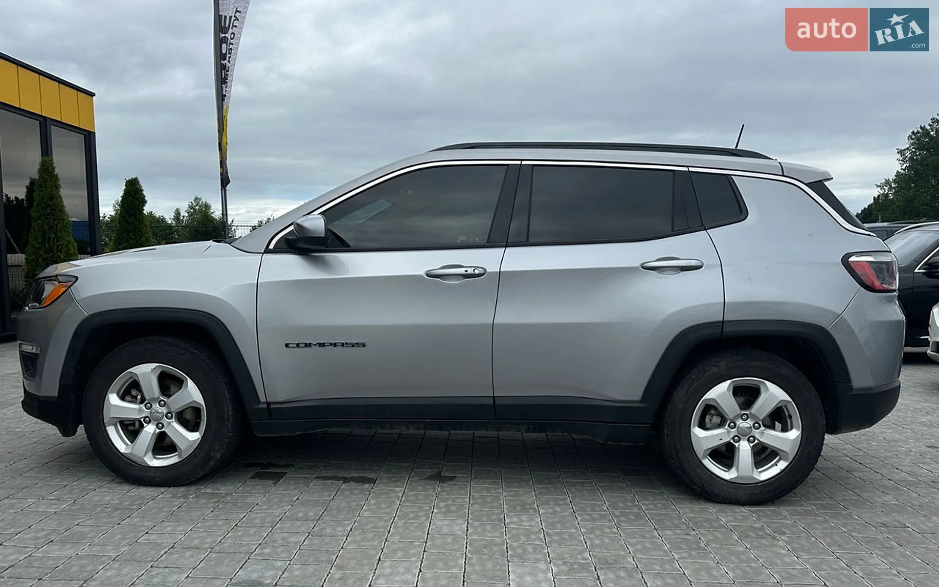 2020 Jeep Compass - мініатюра 4