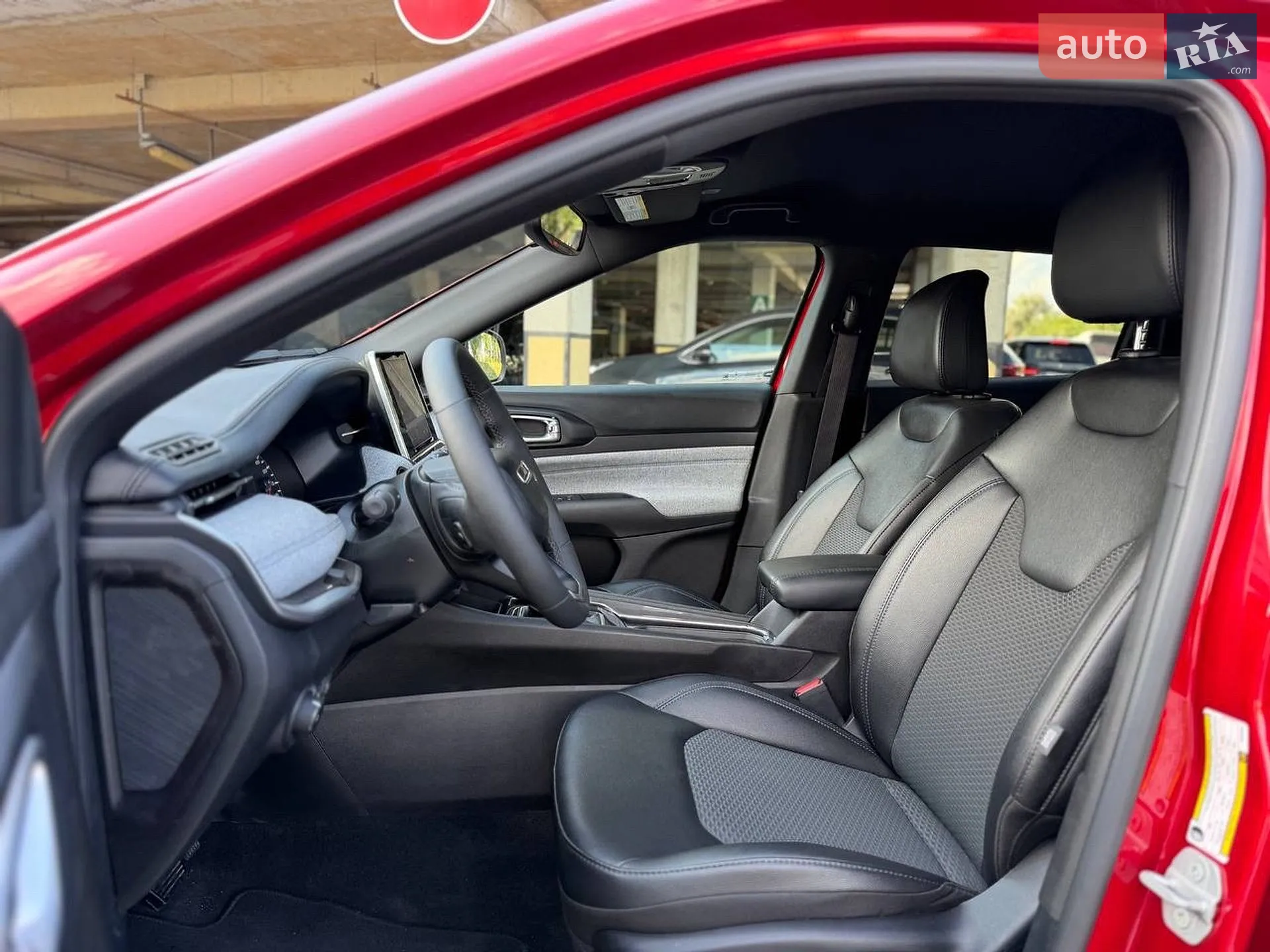 2025 Jeep Compass - мініатюра 19