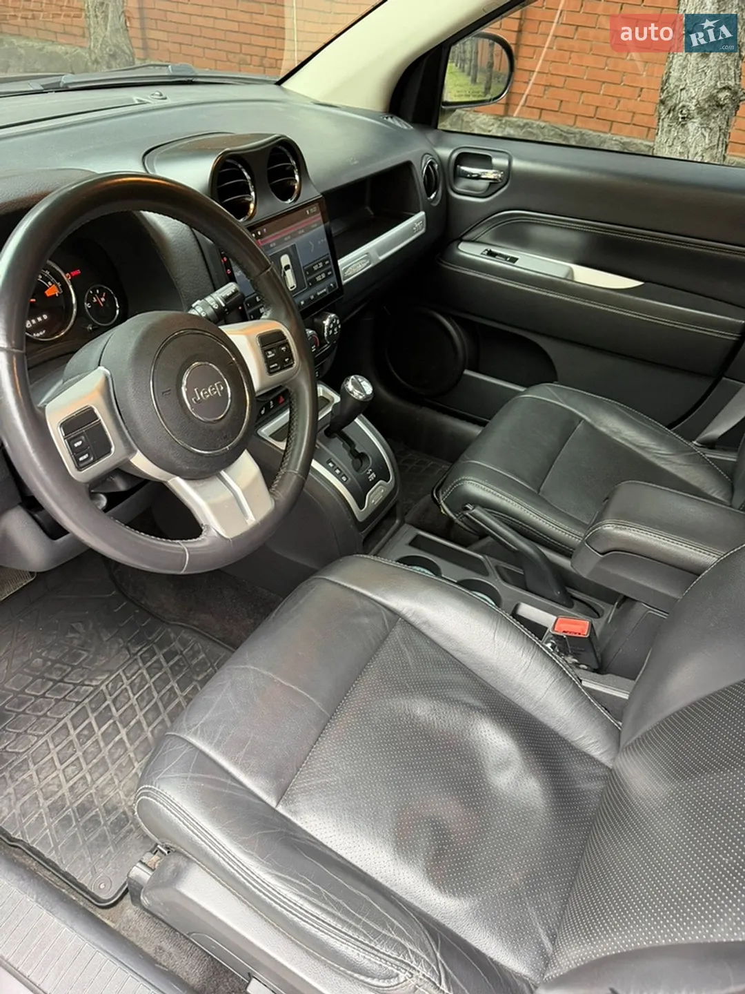 2016 Jeep Compass - мініатюра 10