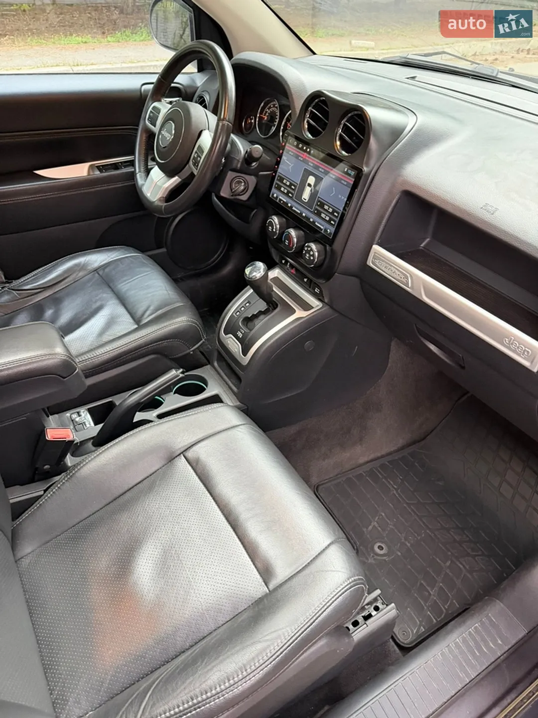 2016 Jeep Compass - мініатюра 12