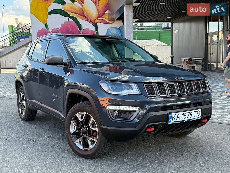 Позашляховик / Кросовер Jeep Compass 2017 в Києві
