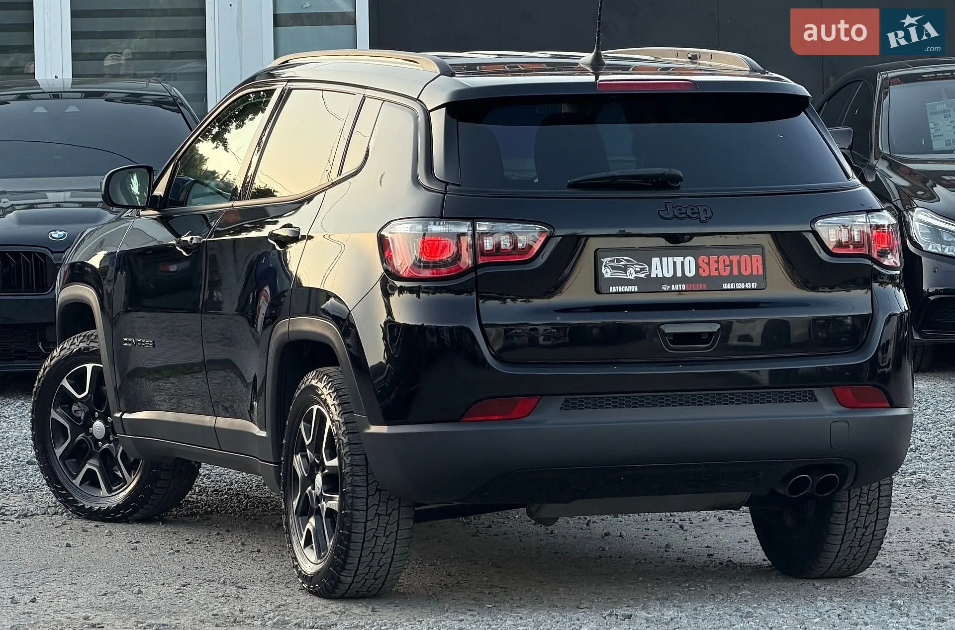 2020 Jeep Compass - мініатюра 3