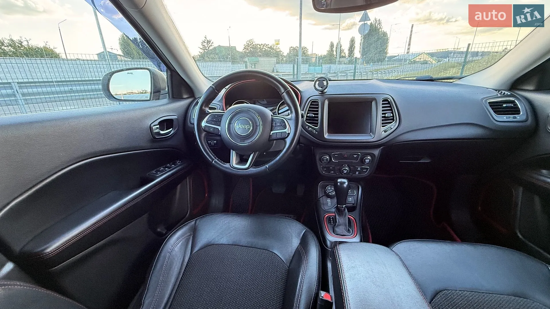 2019 Jeep Compass - мініатюра 12