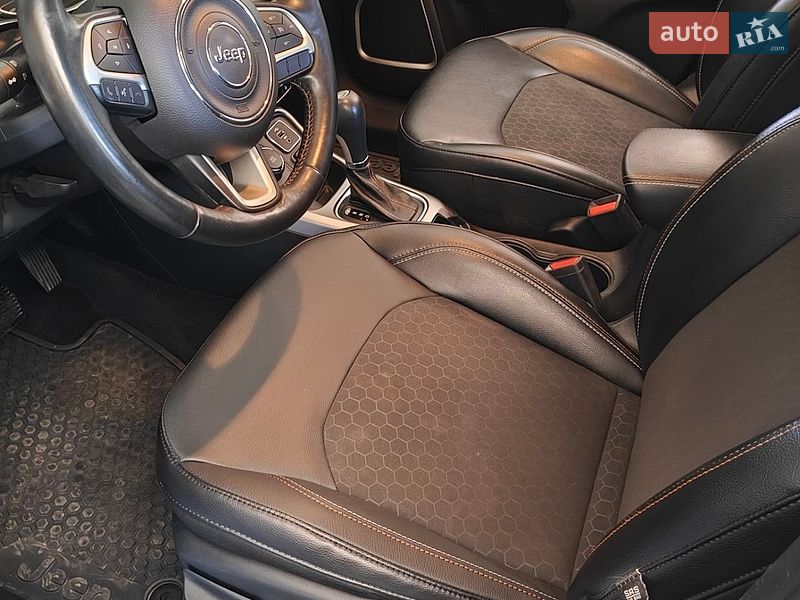 Позашляховик / Кросовер Jeep Compass 2017 в Запоріжжі