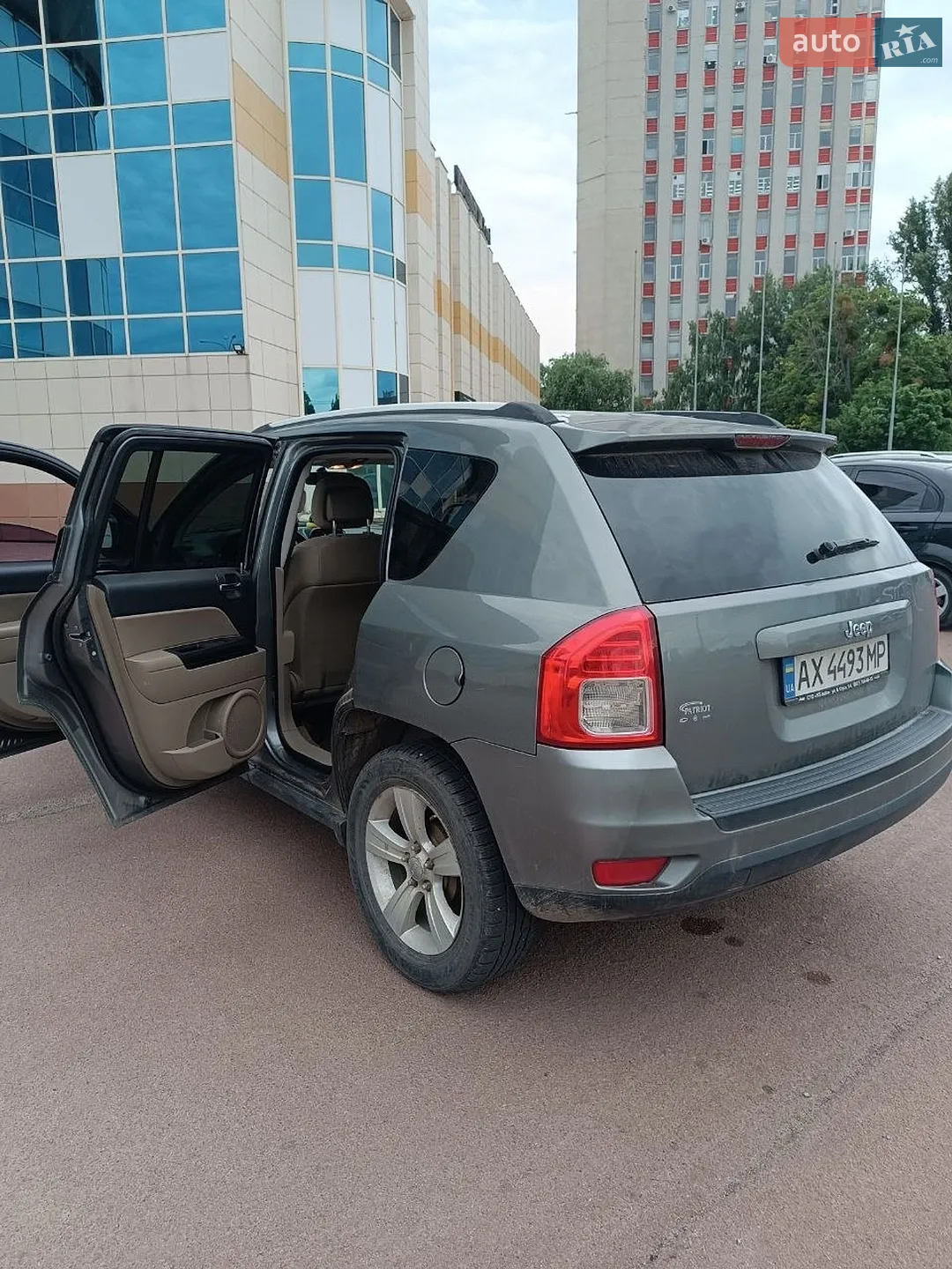 2011 Jeep Compass - мініатюра 10