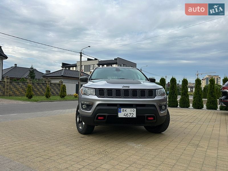 Внедорожник / Кроссовер Jeep Compass 2019 в Ровно
