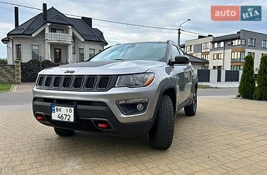 Внедорожник / Кроссовер Jeep Compass 2019 в Ровно