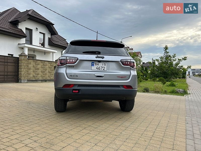 Внедорожник / Кроссовер Jeep Compass 2019 в Ровно