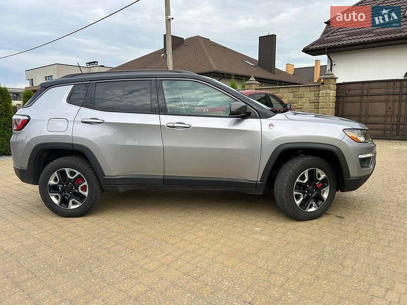 Внедорожник / Кроссовер Jeep Compass 2019 в Ровно