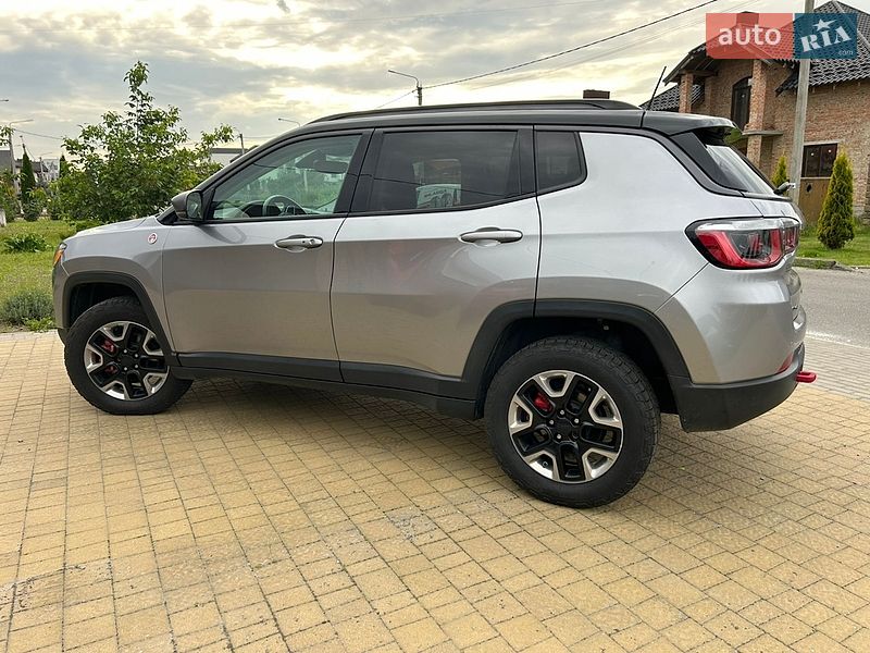 Внедорожник / Кроссовер Jeep Compass 2019 в Ровно