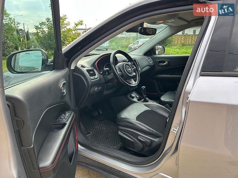Внедорожник / Кроссовер Jeep Compass 2019 в Ровно