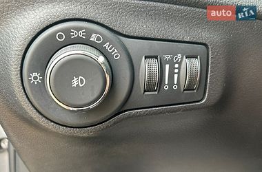 Внедорожник / Кроссовер Jeep Compass 2019 в Ровно