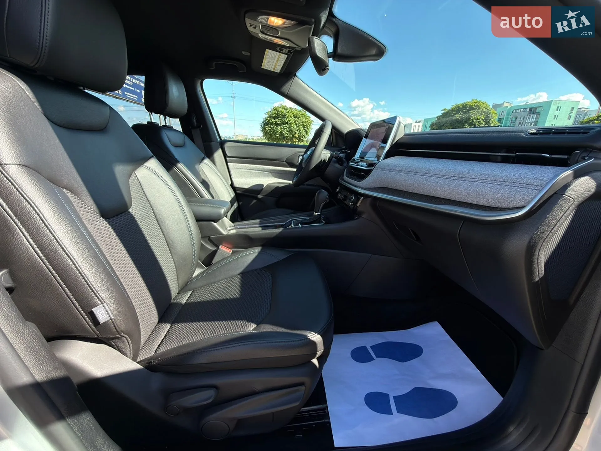 2025 Jeep Compass - мініатюра 20