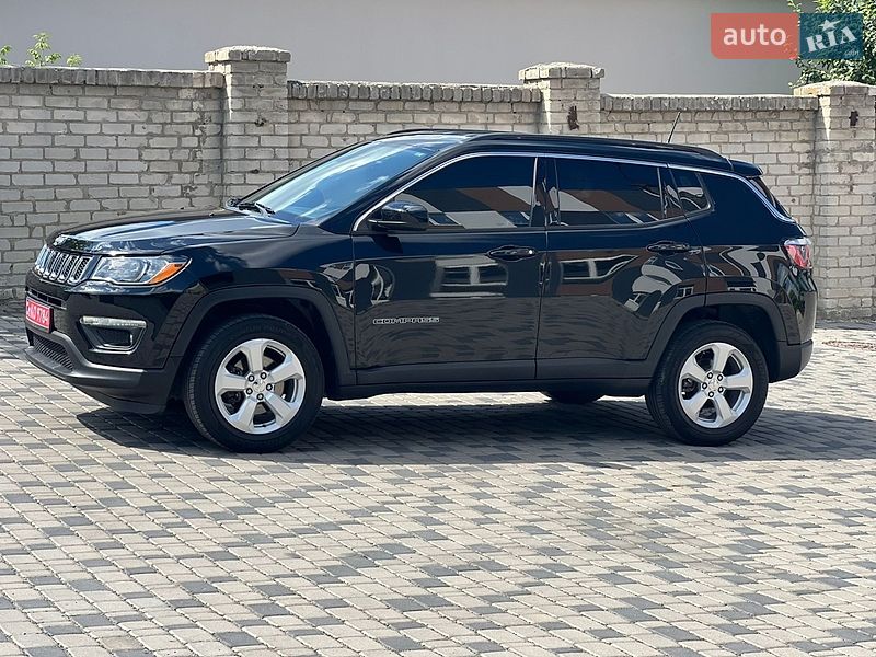 Позашляховик / Кросовер Jeep Compass 2017 в Рівному
